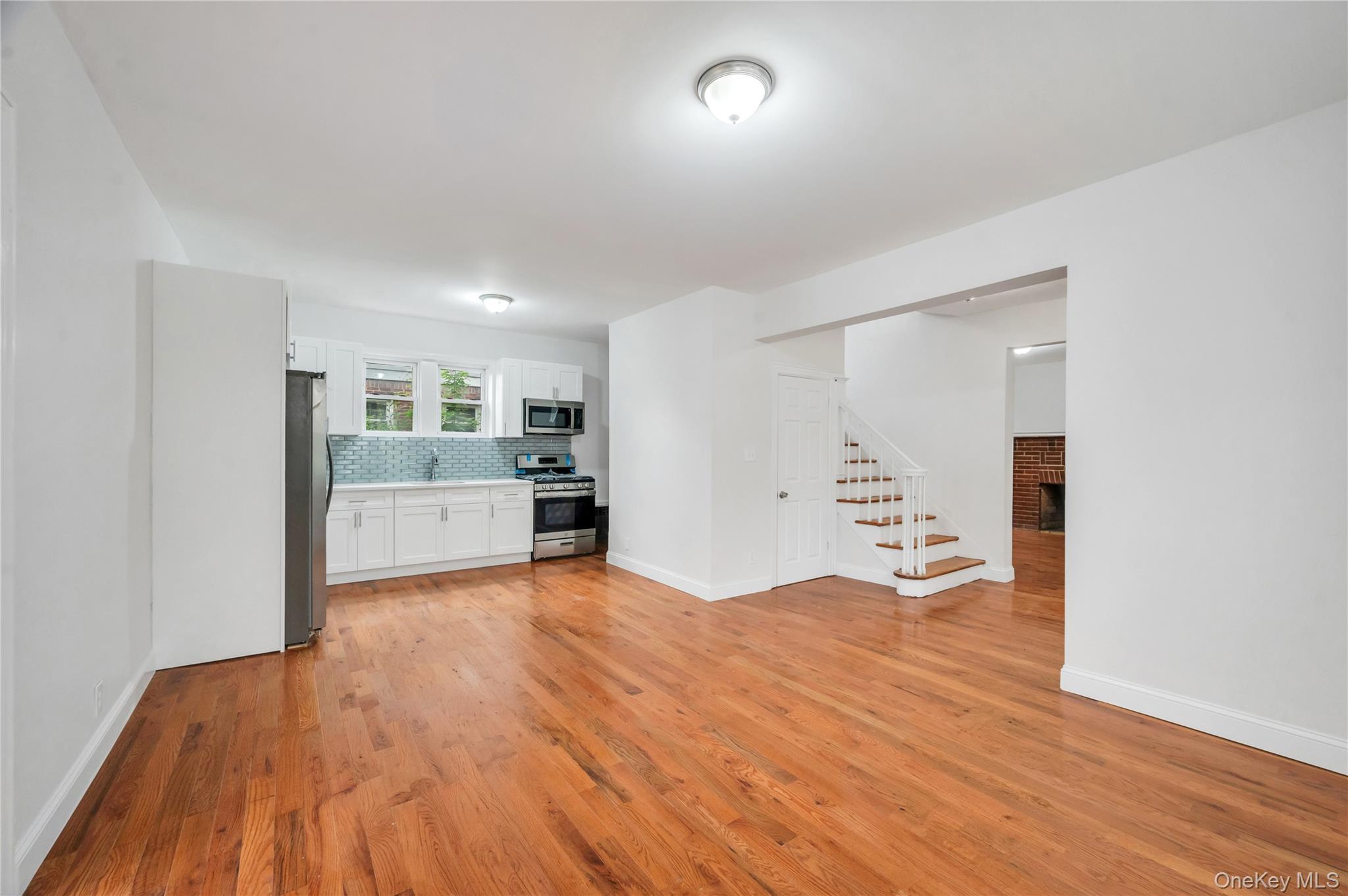 Single Family 202nd Street Queens, NY 11412, MLS-1040784-26
