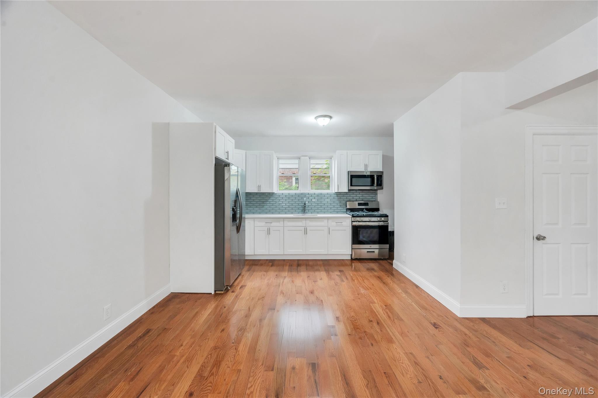 Single Family 202nd Street Queens, NY 11412, MLS-1040784-27