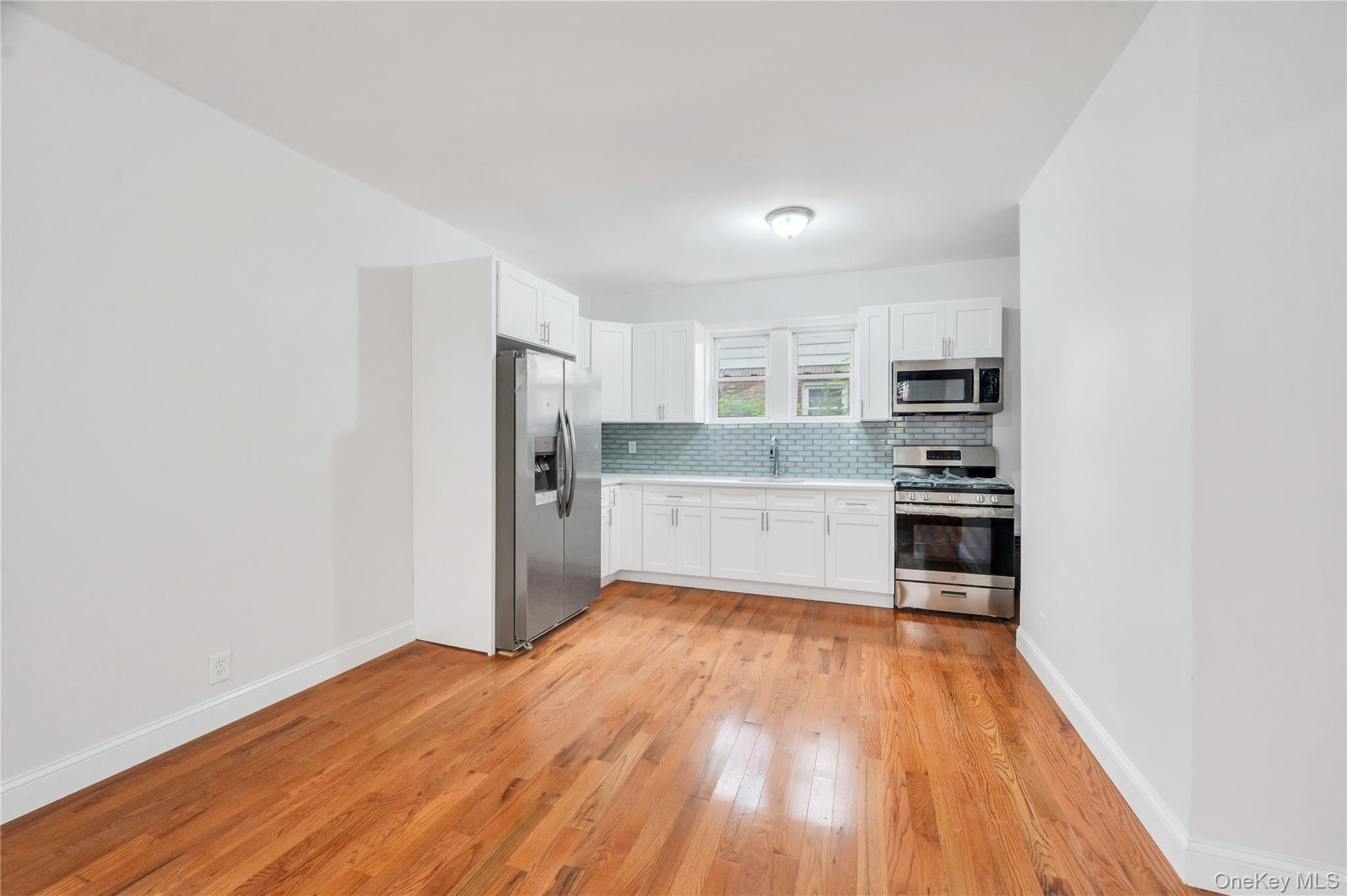 Single Family 202nd Street Queens, NY 11412, MLS-1040784-28
