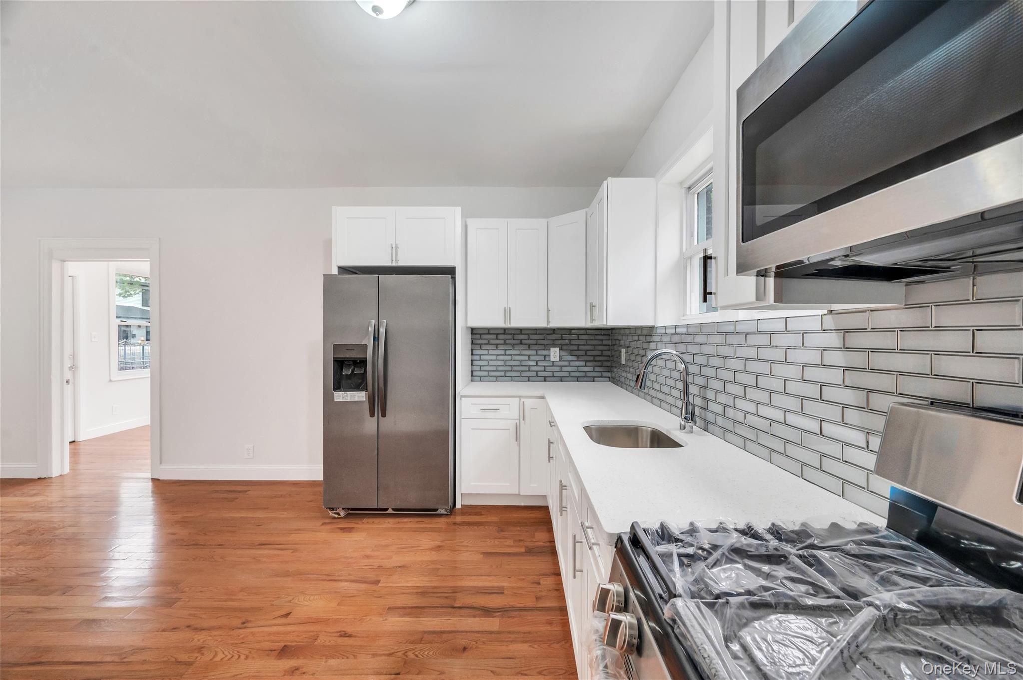 Single Family 202nd Street Queens, NY 11412, MLS-1040784-29