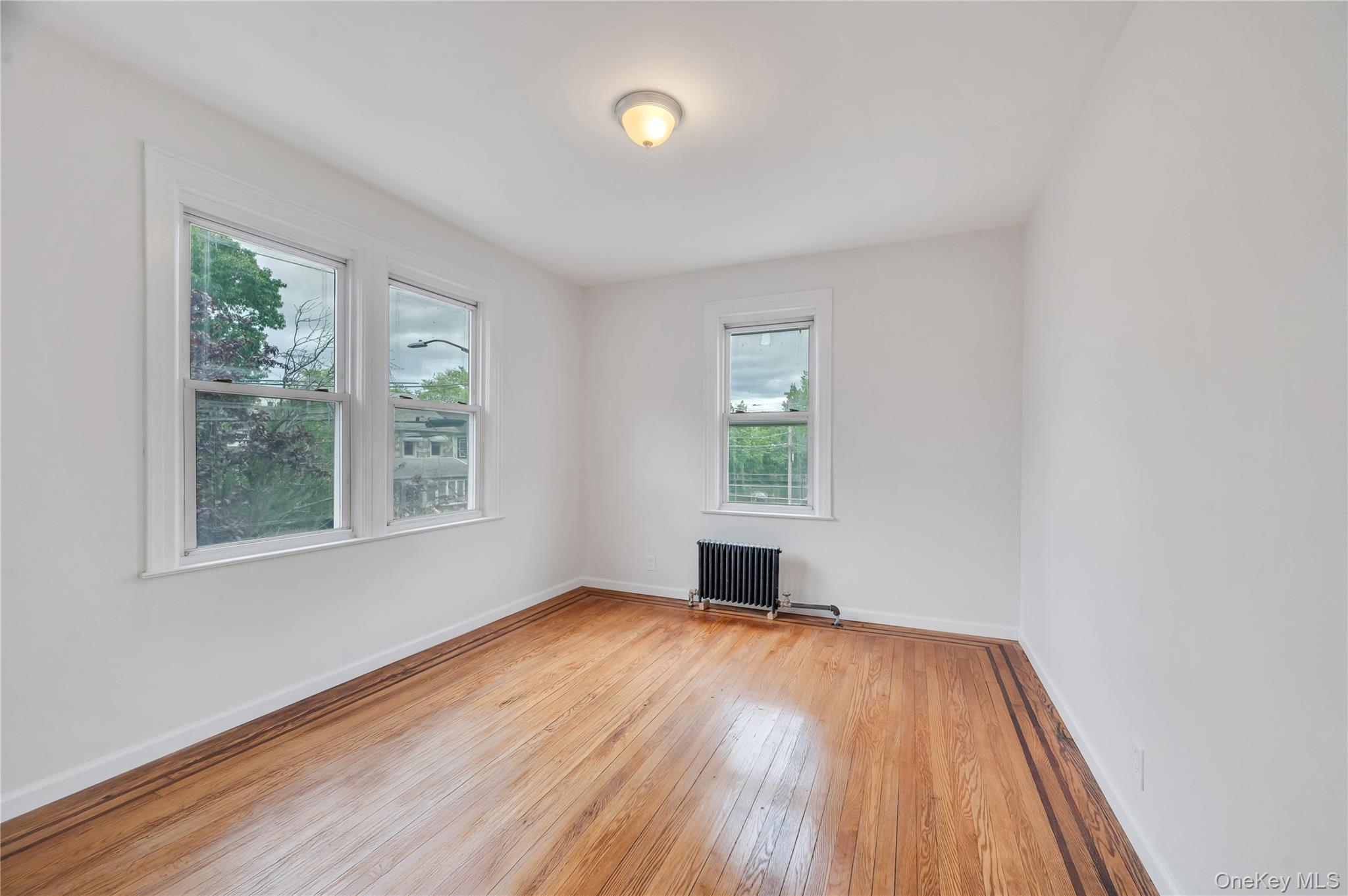 Single Family 202nd Street Queens, NY 11412, MLS-1040784-39