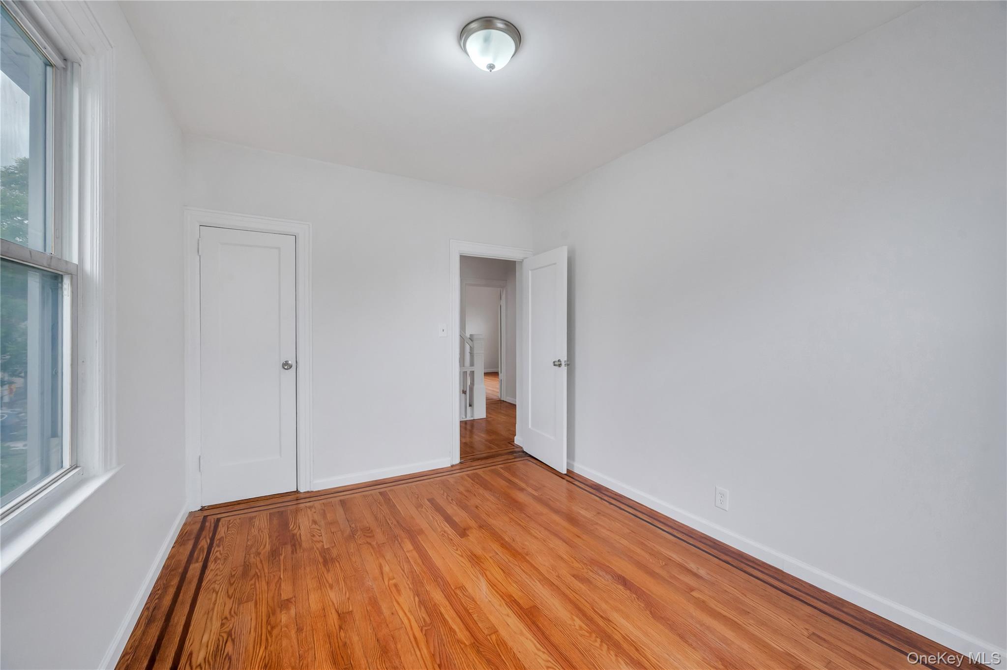 Single Family 202nd Street Queens, NY 11412, MLS-1040784-40