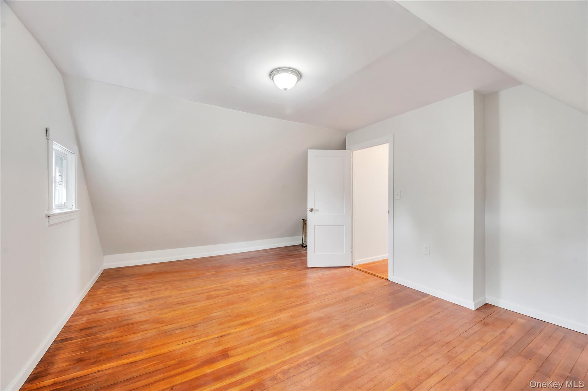 Single Family 202nd Street Queens, NY 11412, MLS-1040784-46