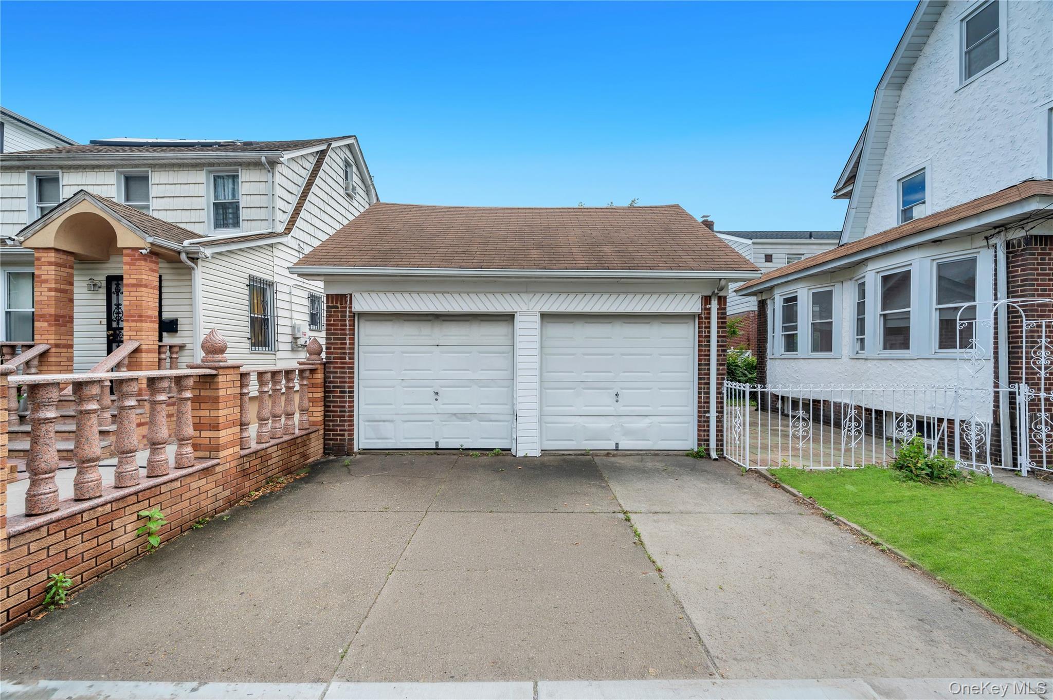Single Family 202nd Street Queens, NY 11412, MLS-1040784-48