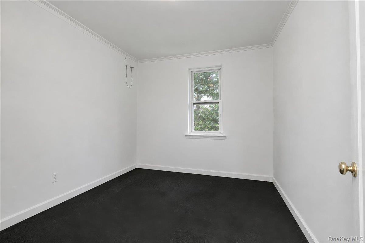 Single Family W 234th Street Bronx, NY 10463, MLS-1040786-10