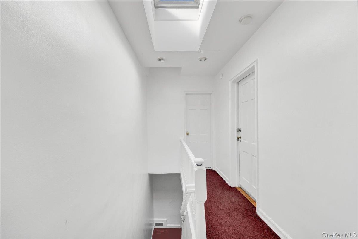 Single Family W 234th Street Bronx, NY 10463, MLS-1040786-15