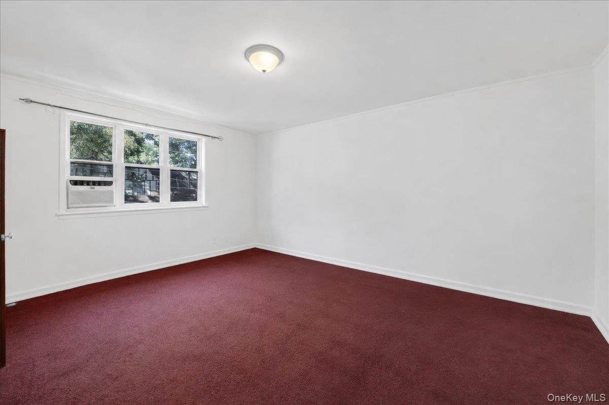 Single Family W 234th Street Bronx, NY 10463, MLS-1040786-8