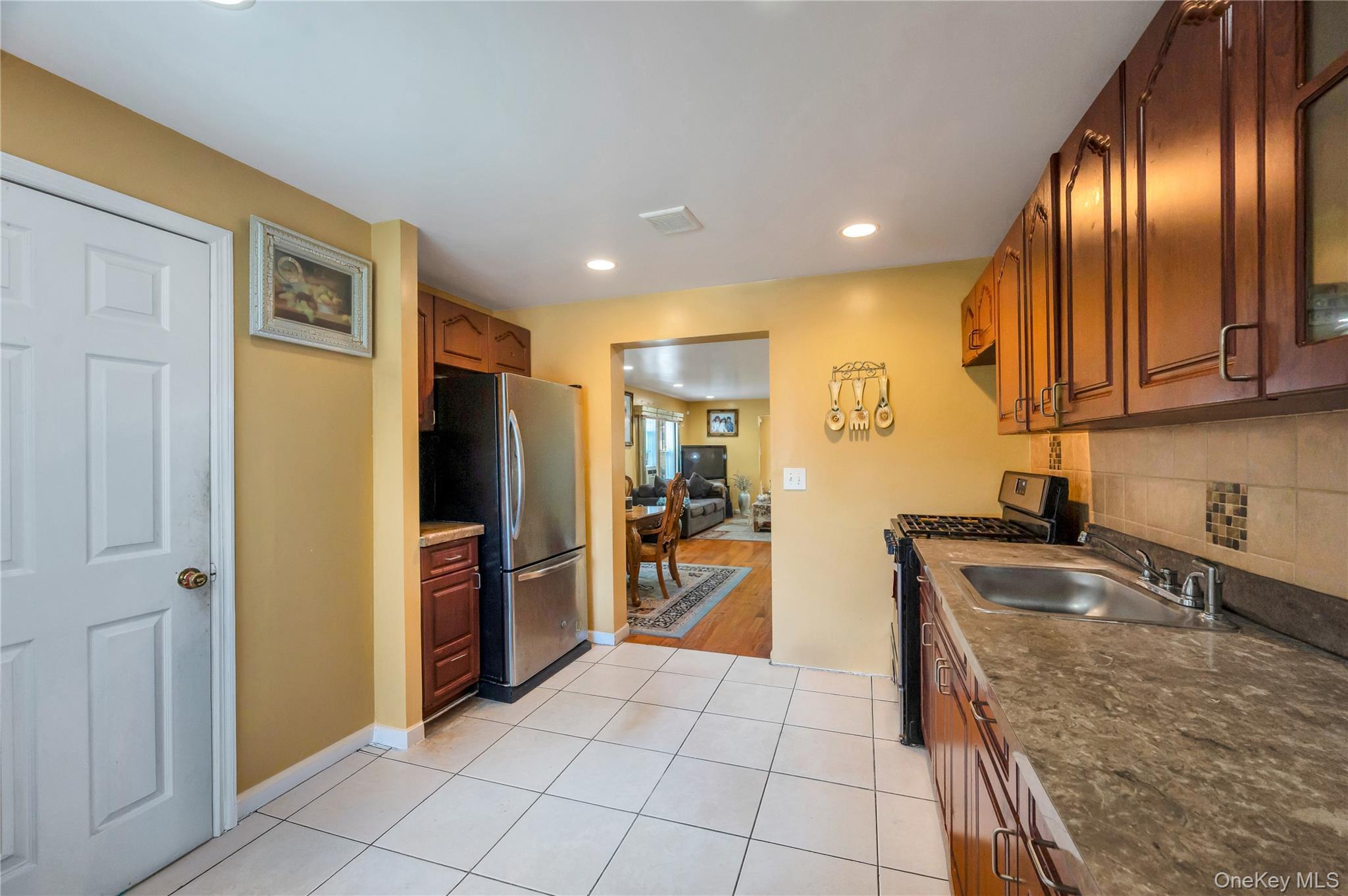 Single Family 107th Avenue Queens, NY 11429, MLS-1040790-11