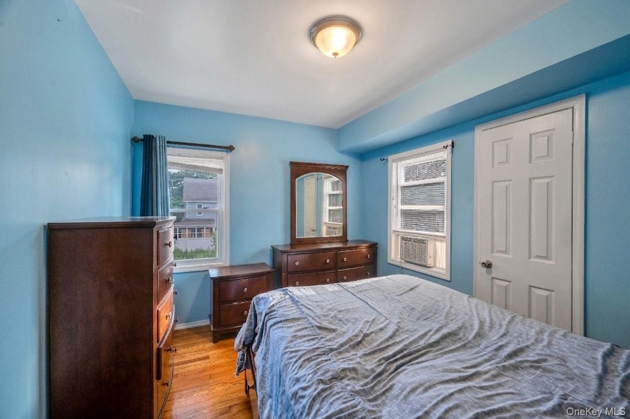 Single Family 107th Avenue Queens, NY 11429, MLS-1040790-18