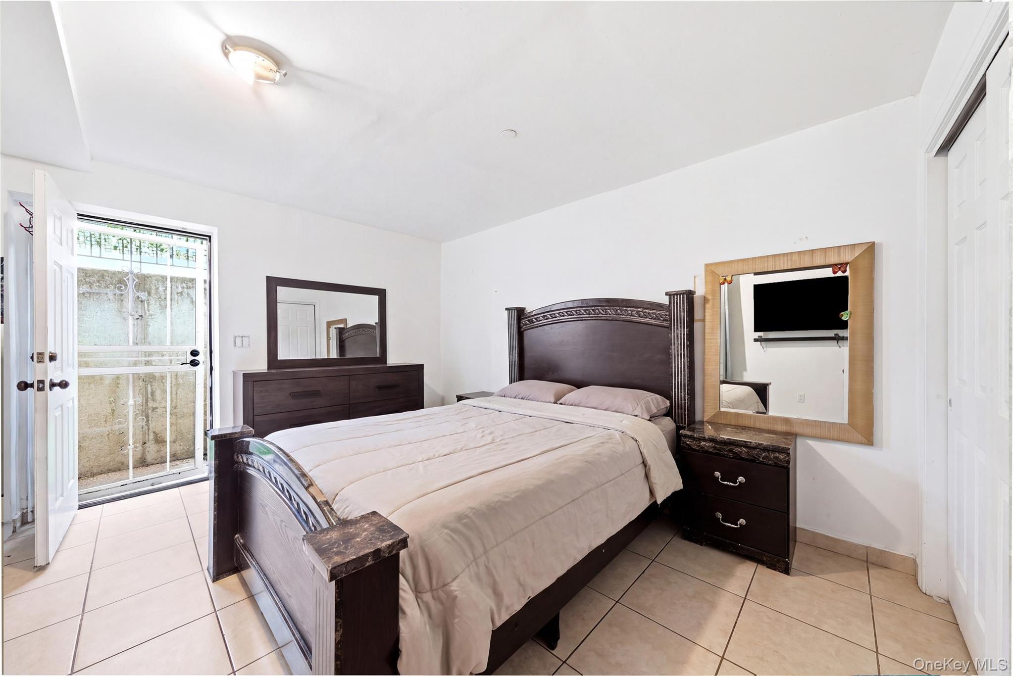 Single Family 222nd Street Queens, NY 11413, MLS-1040792-29