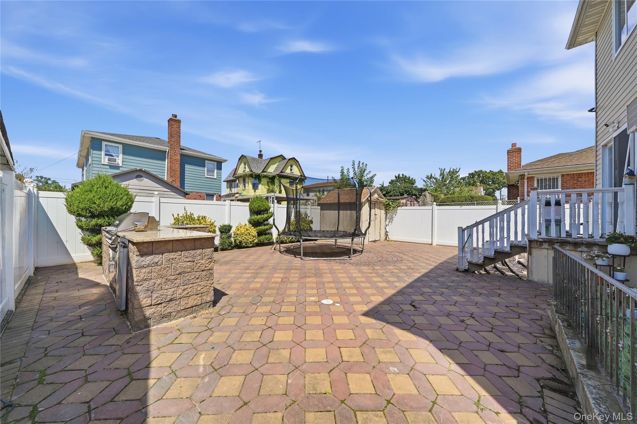 Single Family 222nd Street Queens, NY 11413, MLS-1040792-31