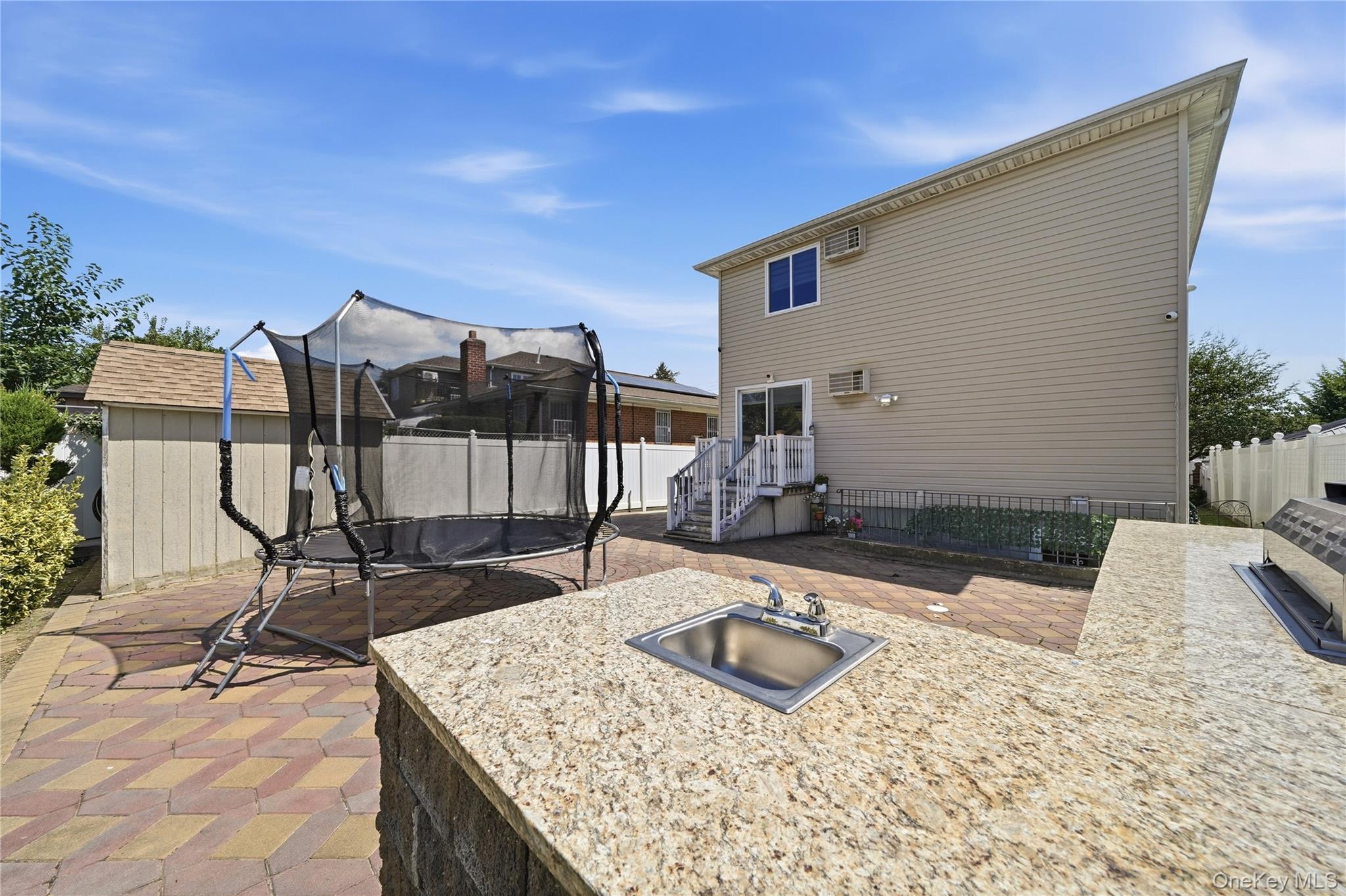 Single Family 222nd Street Queens, NY 11413, MLS-1040792-34