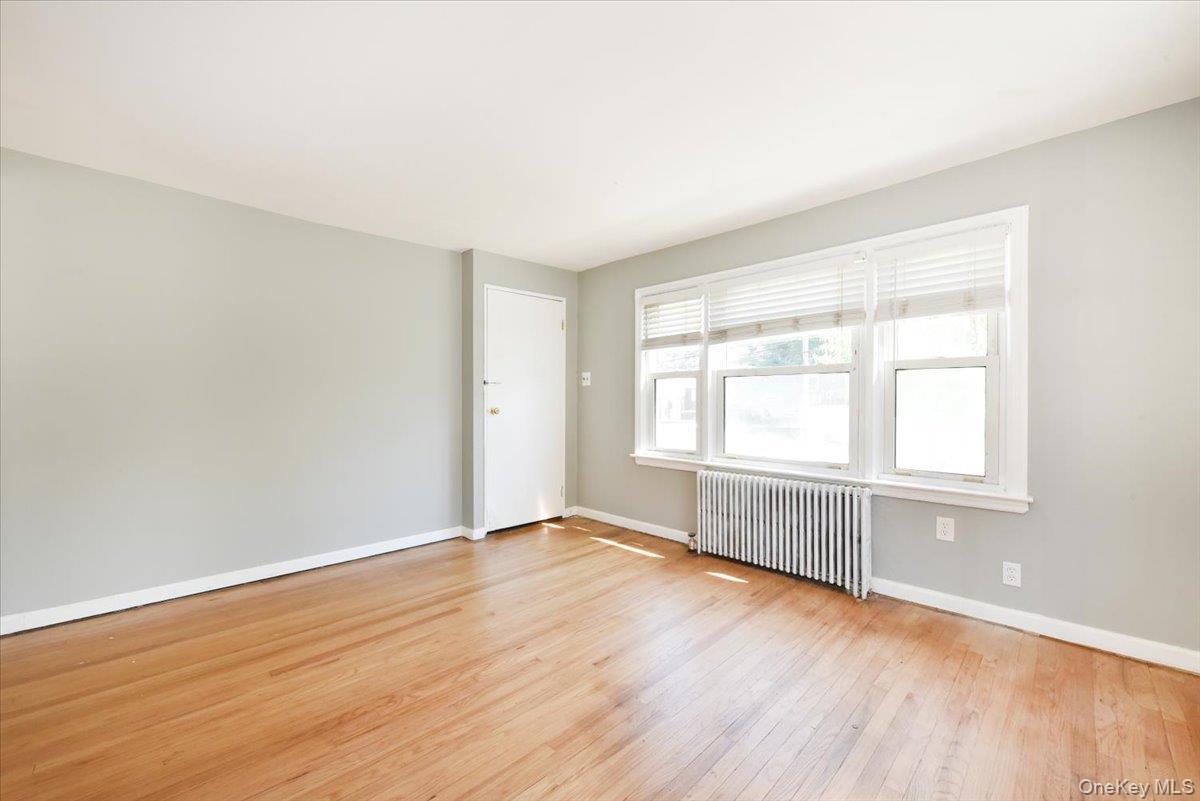 Single Family S Delaware Avenue  Suffolk County, NY 11757, MLS-1040796-5