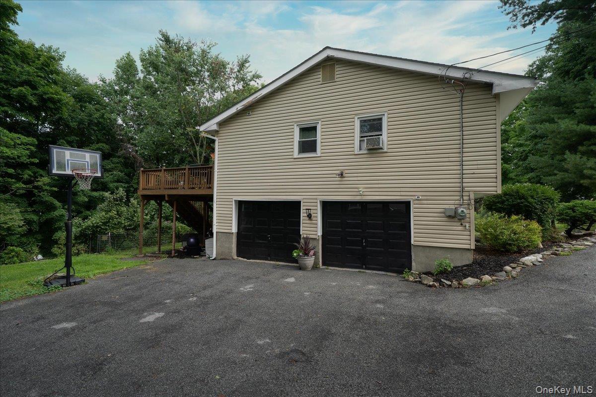 Single Family Laura Road  Orange County, NY 10950, MLS-1040813-45