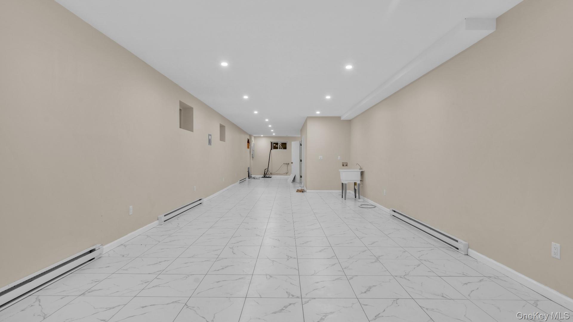 Single Family E 229th Street Bronx, NY 10466, MLS-1040856-30