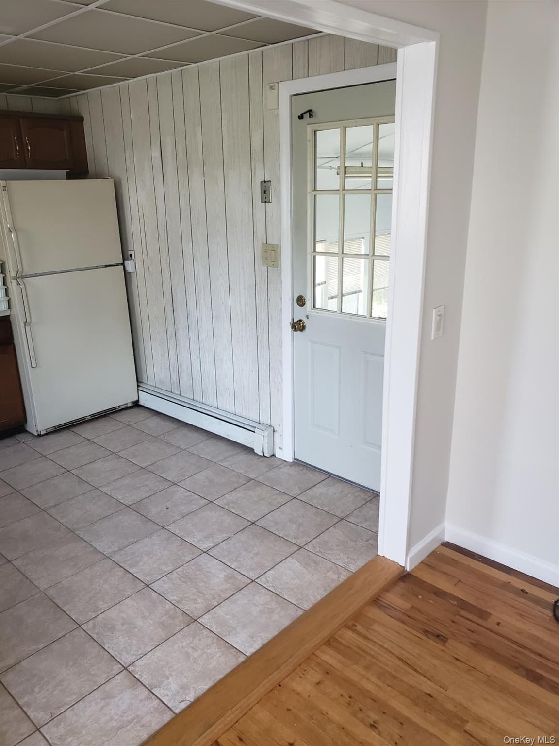 Single Family 9th Street  Suffolk County, NY 11704, MLS-1040857-9