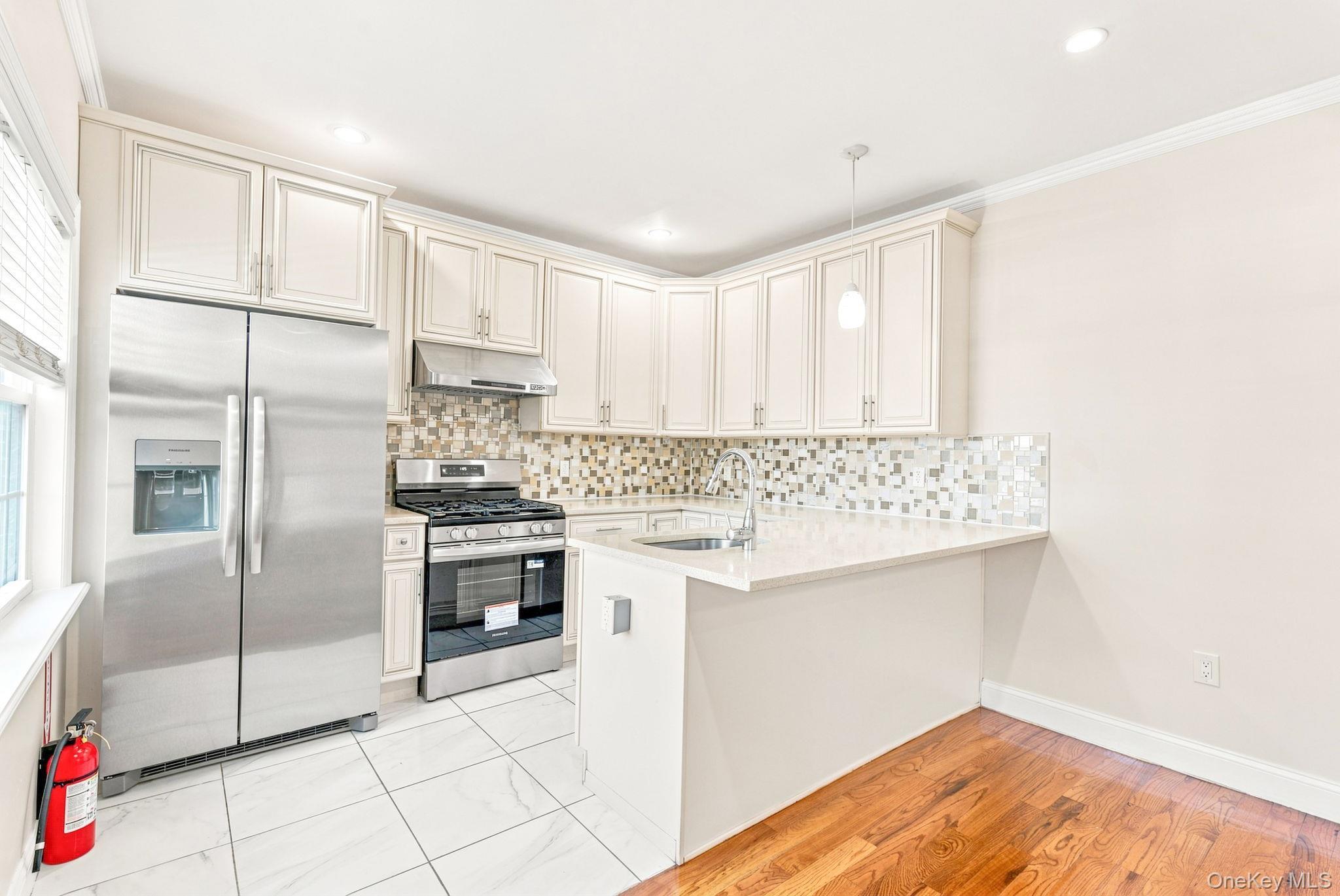 Single Family 92nd Street  Queens, NY 11416, MLS-1040861-15