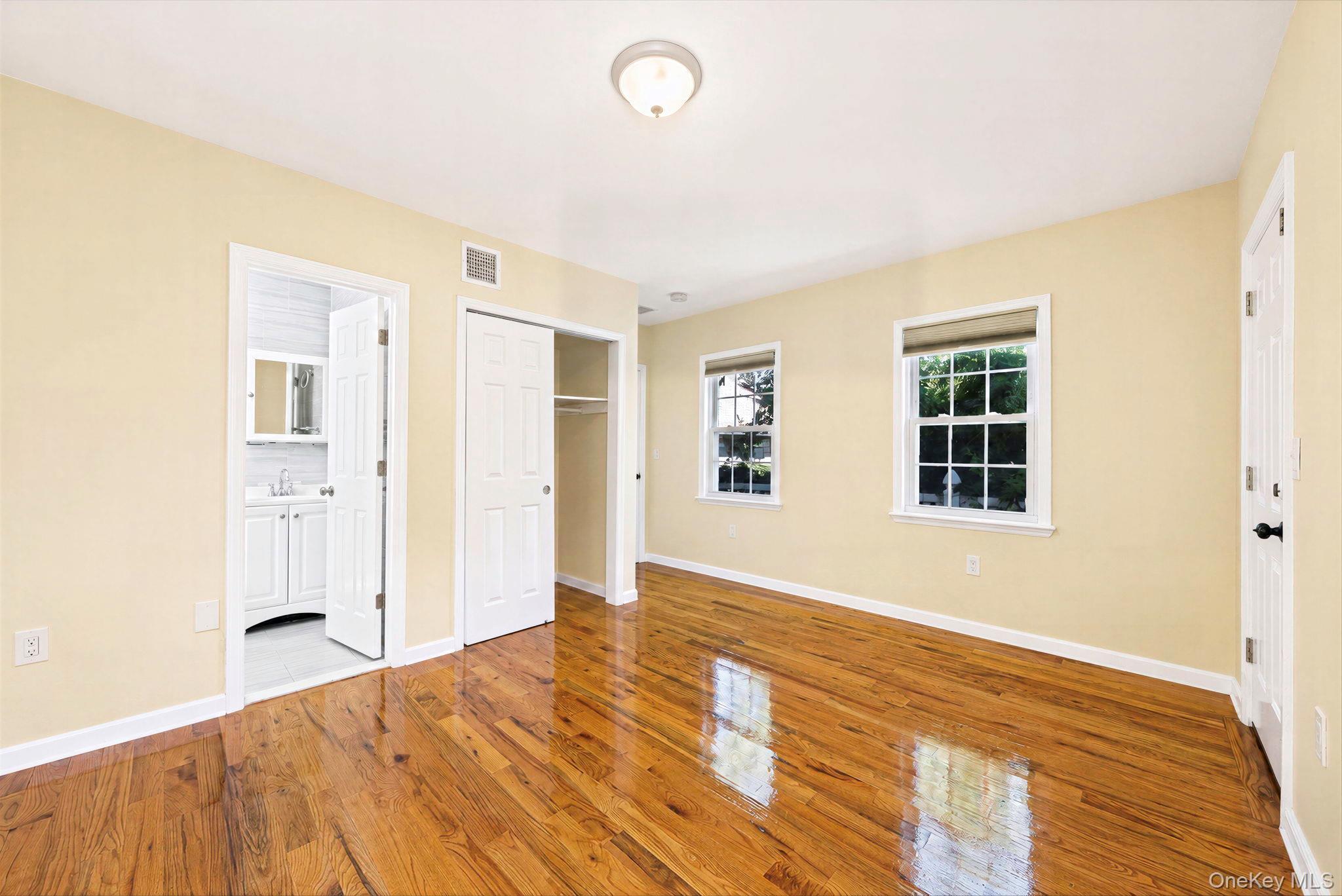 Single Family 92nd Street  Queens, NY 11416, MLS-1040861-18