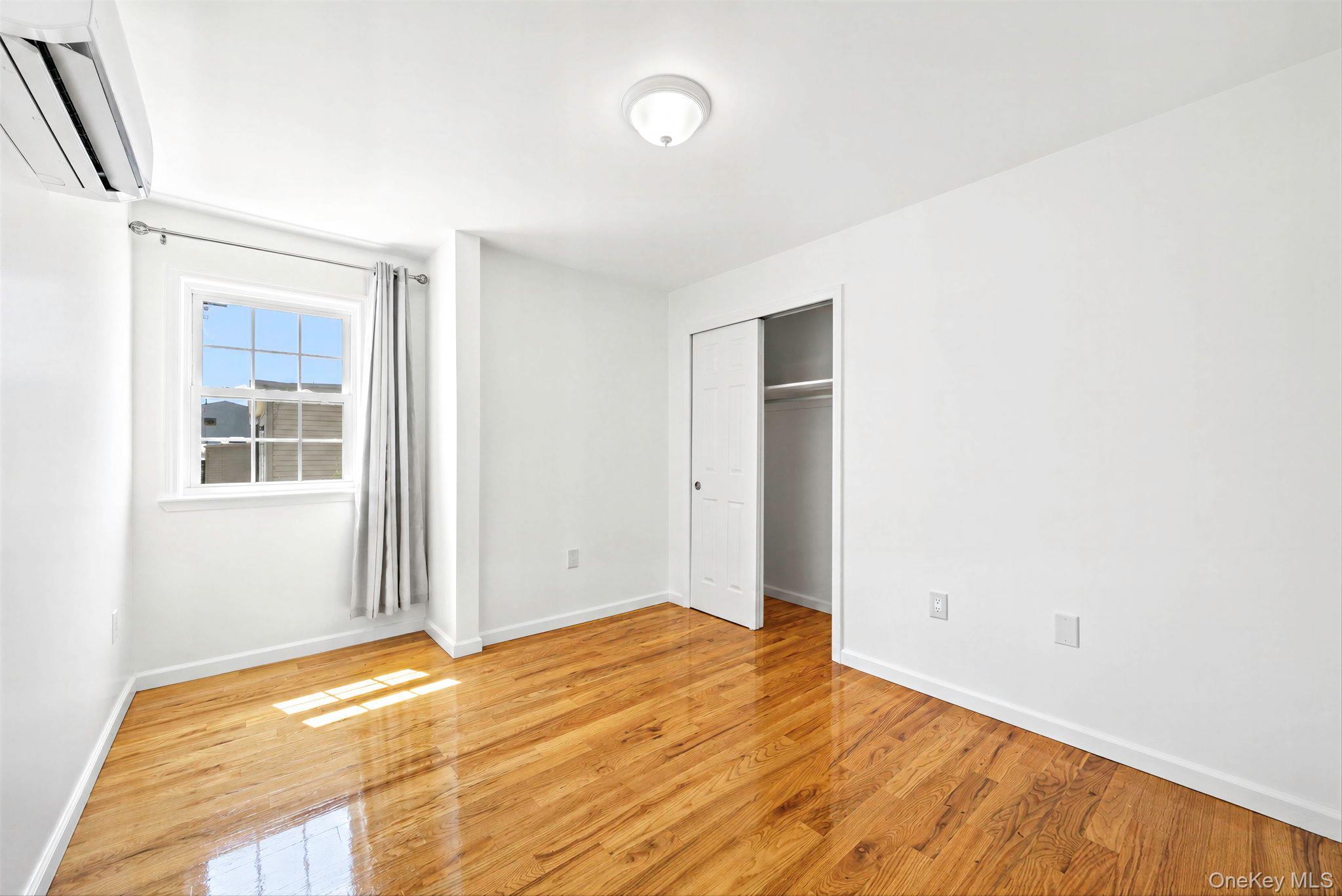 Single Family 92nd Street  Queens, NY 11416, MLS-1040861-26