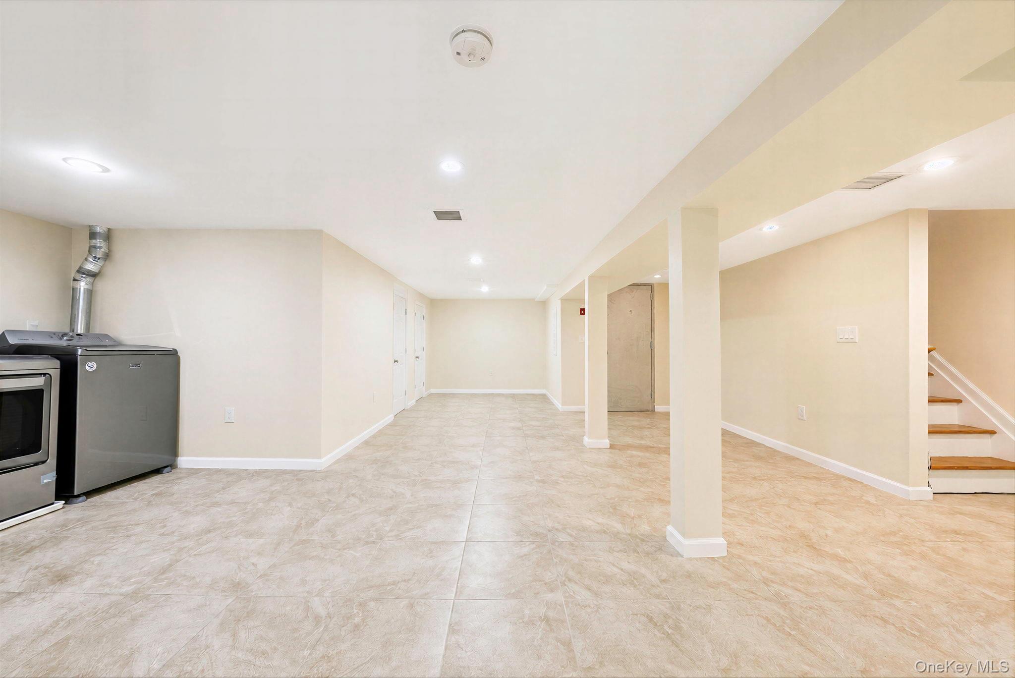 Single Family 92nd Street  Queens, NY 11416, MLS-1040861-31