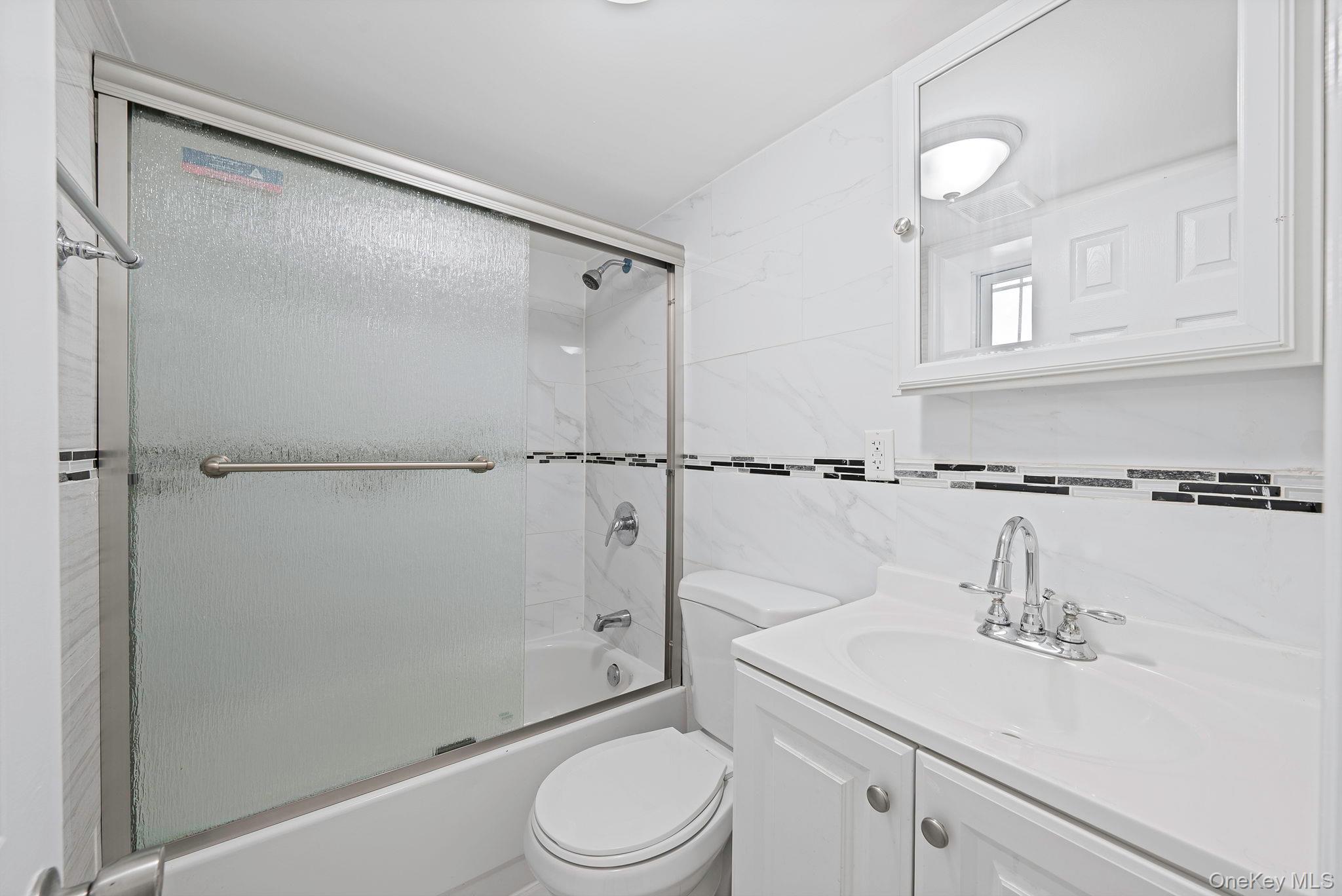 Single Family 92nd Street  Queens, NY 11416, MLS-1040861-34