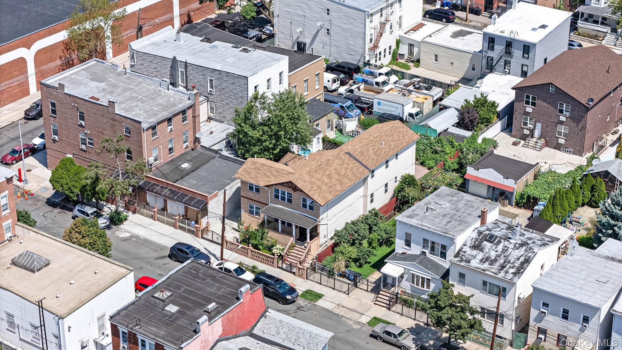 Single Family 92nd Street  Queens, NY 11416, MLS-1040861-4