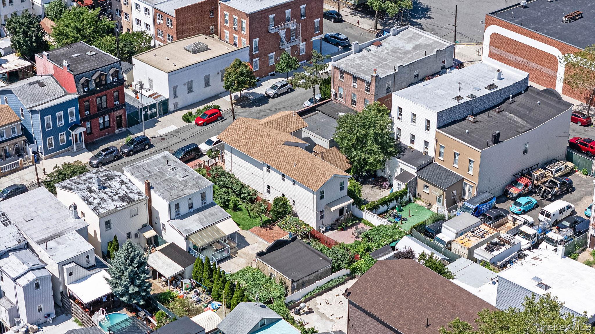 Single Family 92nd Street  Queens, NY 11416, MLS-1040861-6