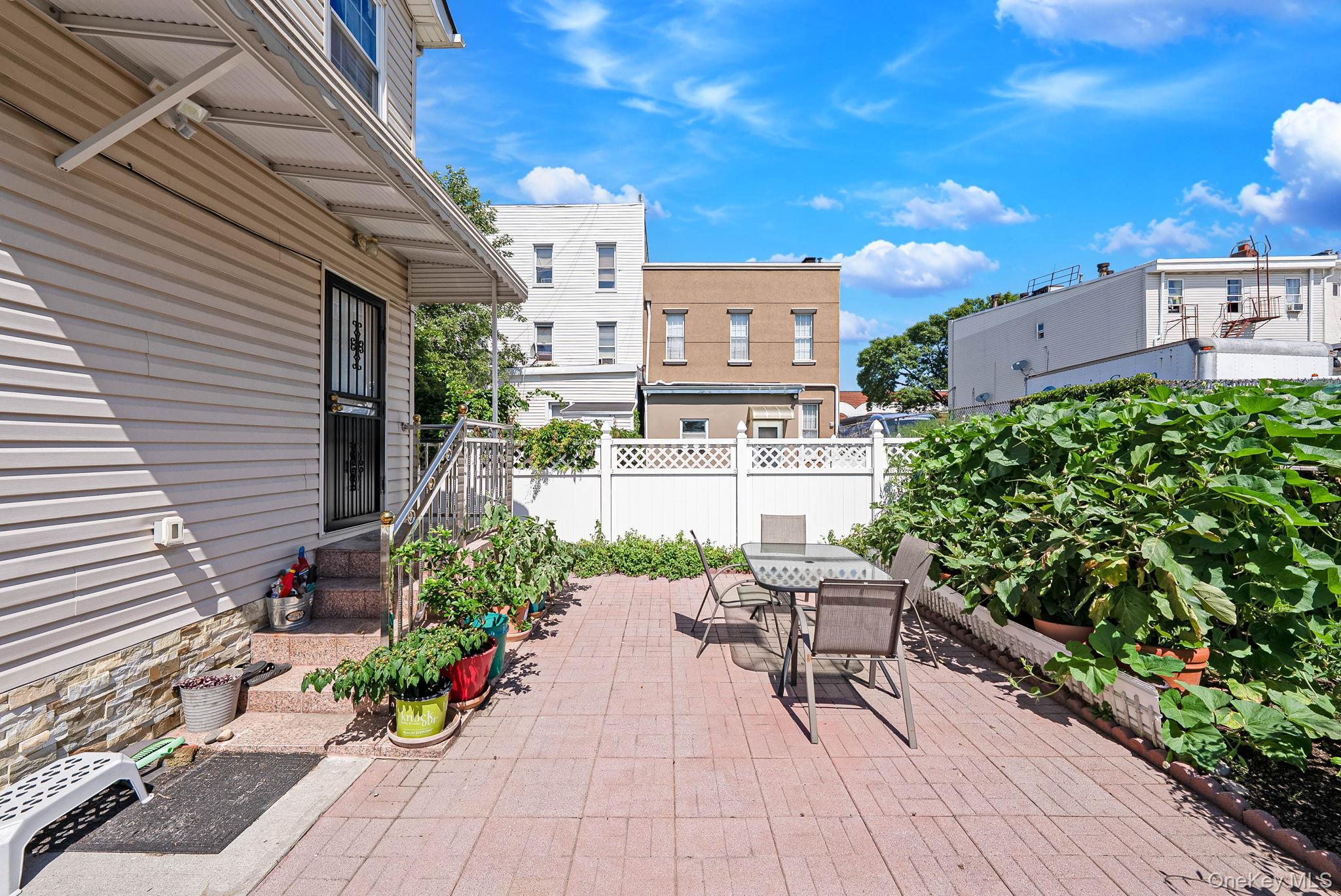 Single Family 92nd Street  Queens, NY 11416, MLS-1040861-8
