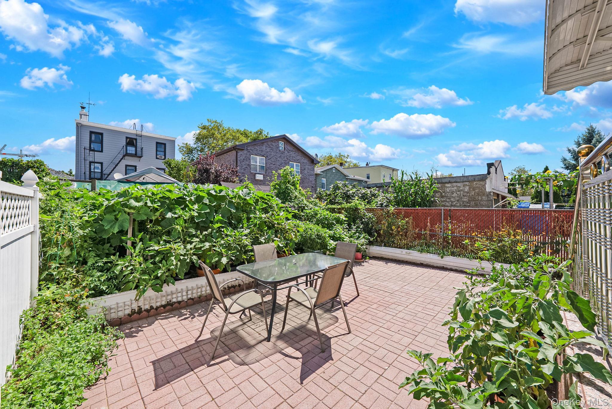 Single Family 92nd Street  Queens, NY 11416, MLS-1040861-9