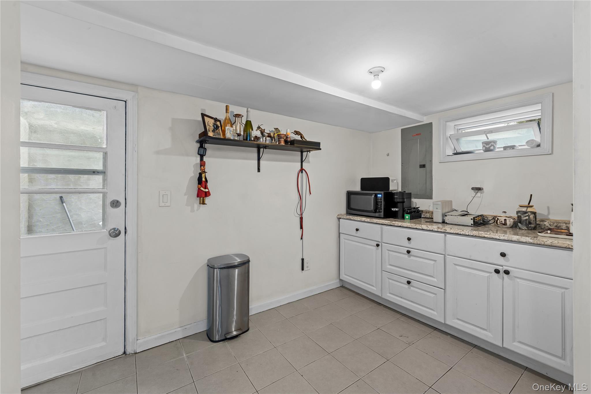 Single Family Pengon Circle Nassau County, NY 11554, MLS-1040869-24