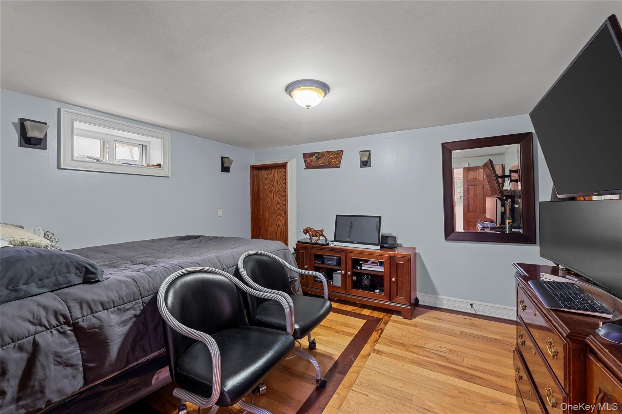 Single Family Pengon Circle Nassau County, NY 11554, MLS-1040869-25