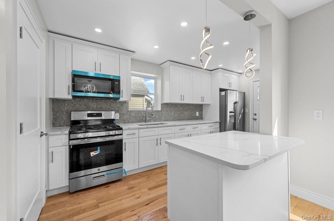 Single Family 112th Road Queens, NY 11429, MLS-1040876-8