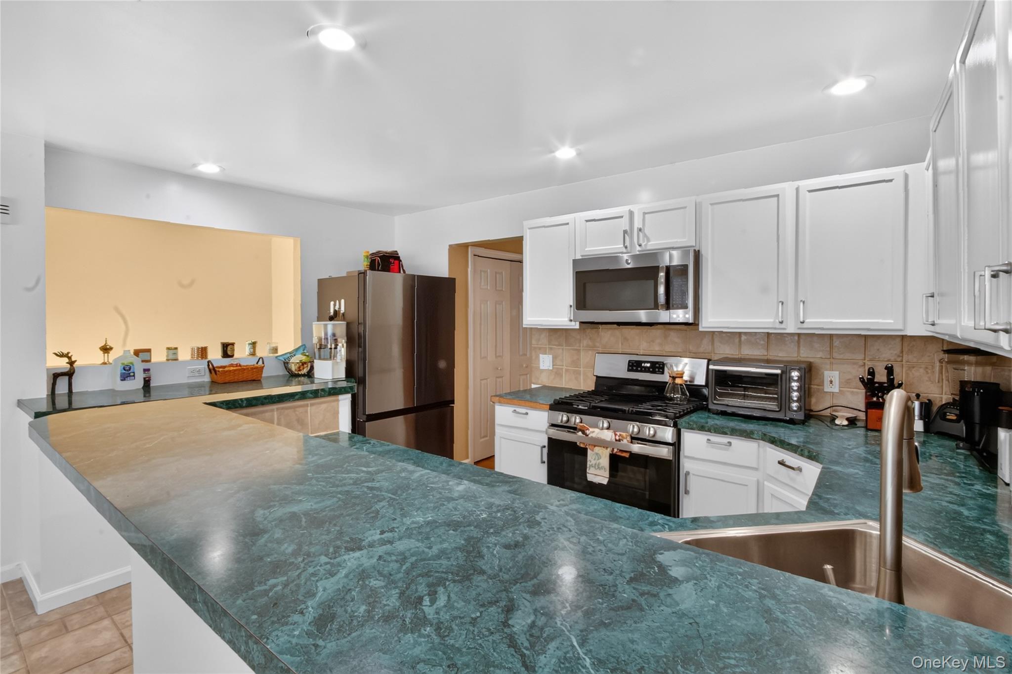Single Family Delafield Lane  Orange County, NY 12550, MLS-1040879-10