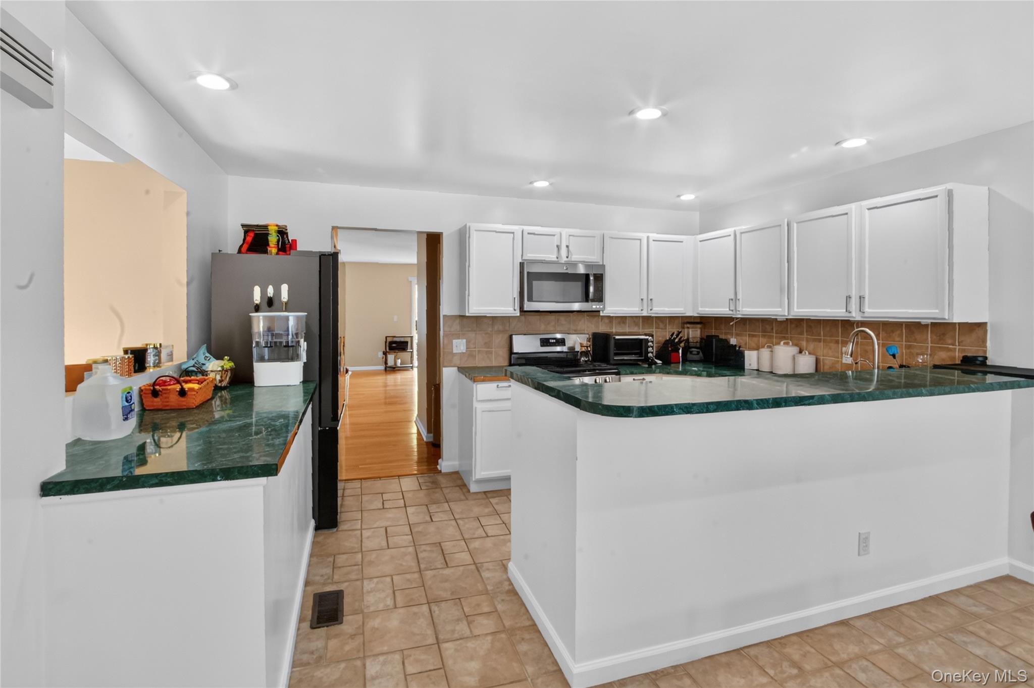 Single Family Delafield Lane  Orange County, NY 12550, MLS-1040879-11