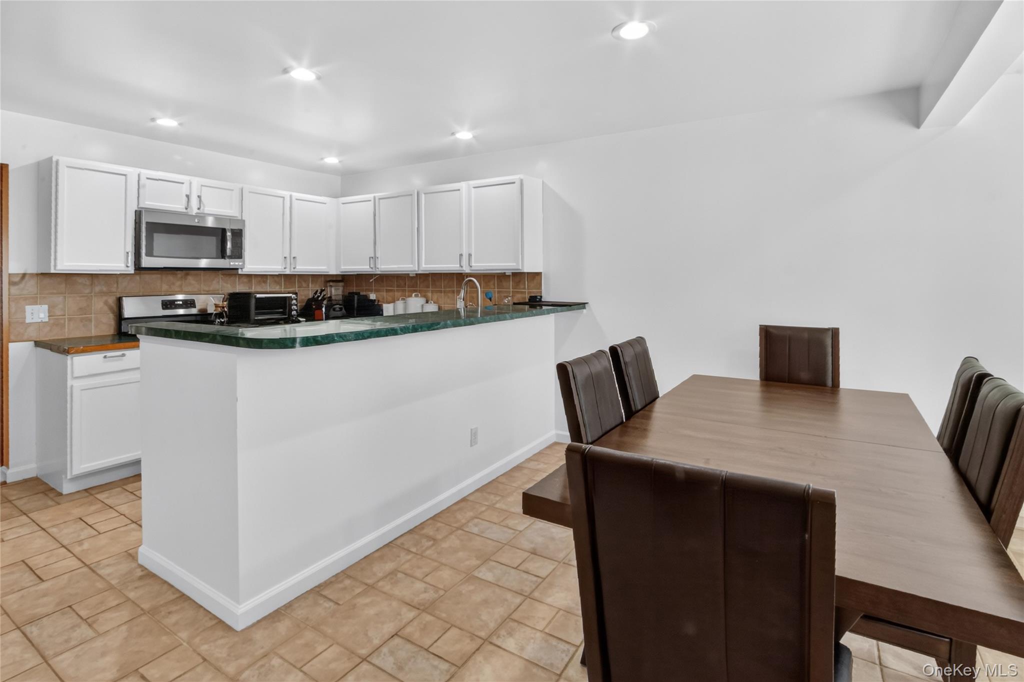 Single Family Delafield Lane  Orange County, NY 12550, MLS-1040879-15