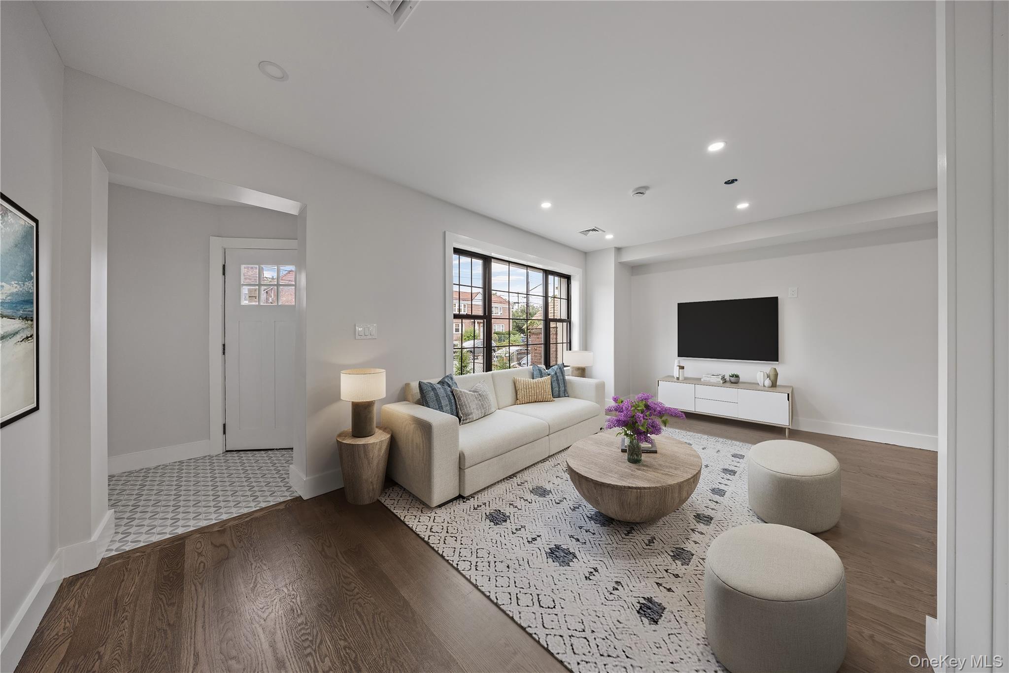Single Family 202nd Street Queens, NY 11412, MLS-1040891-2