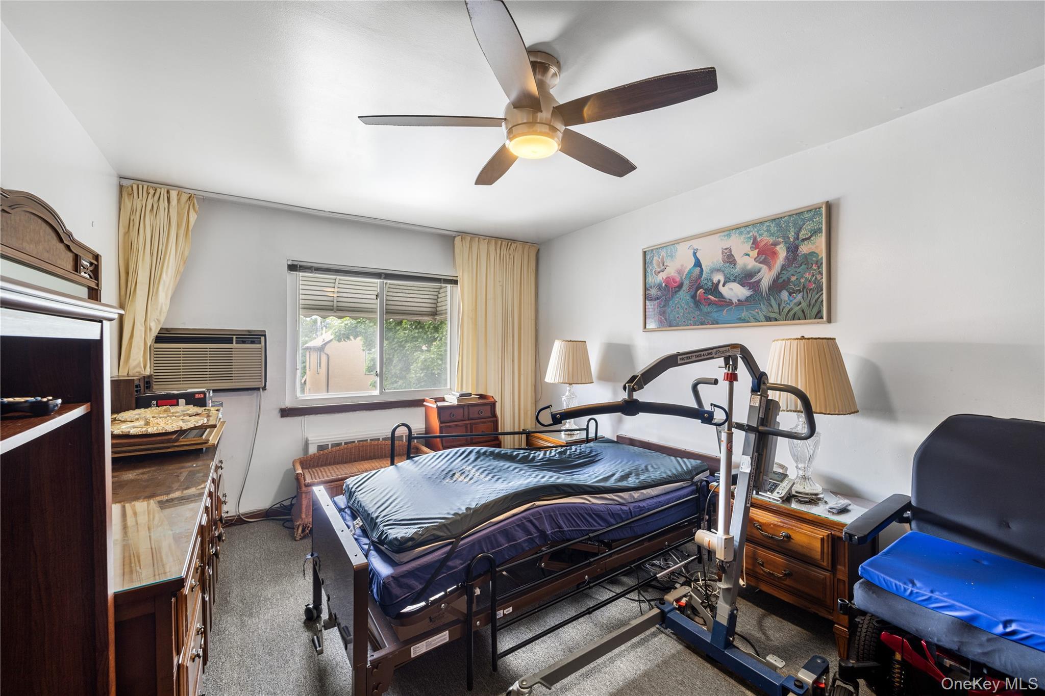 Single Family Wilder Avenue  Bronx, NY 10466, MLS-1040896-3