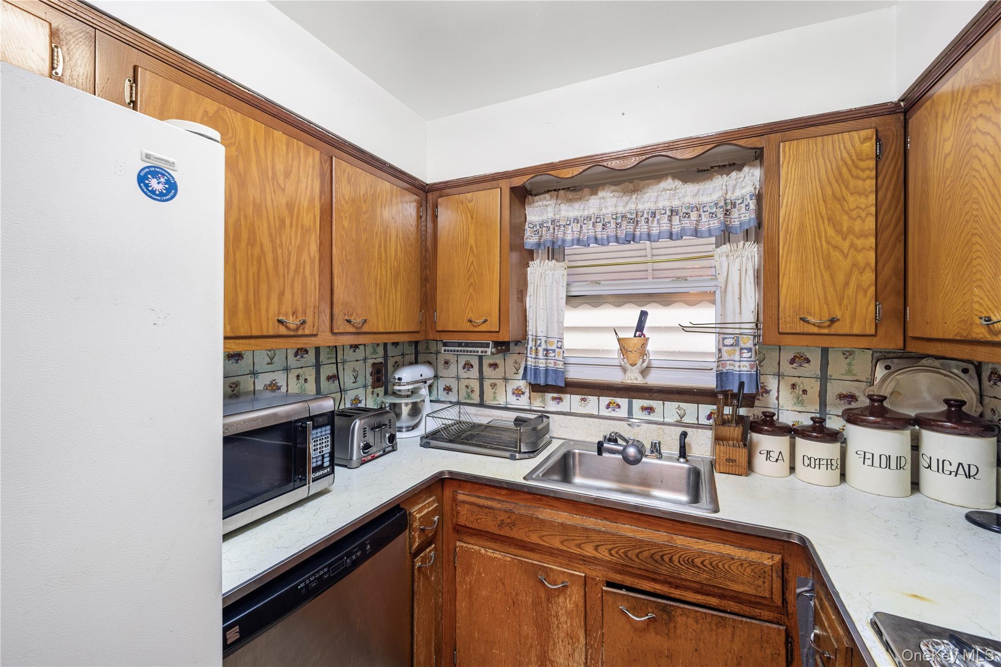 Single Family Wilder Avenue  Bronx, NY 10466, MLS-1040896-8