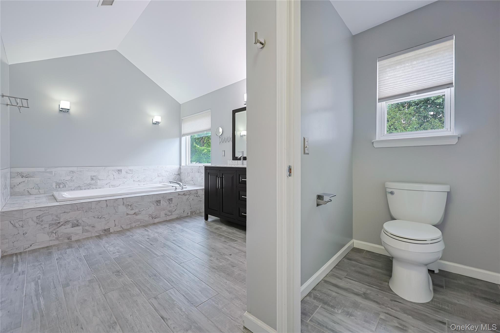 Single Family Pine View Orange County, NY 12553, MLS-1040910-14