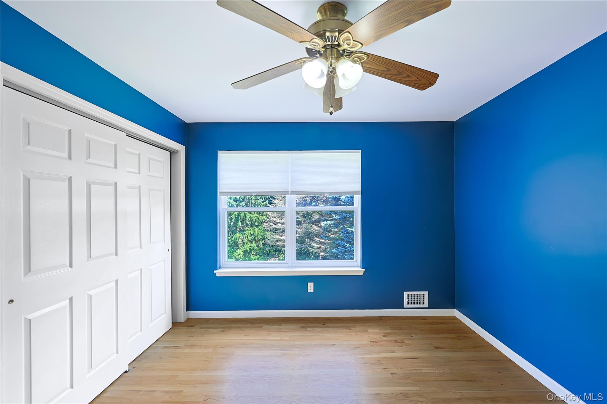 Single Family Pine View Orange County, NY 12553, MLS-1040910-17