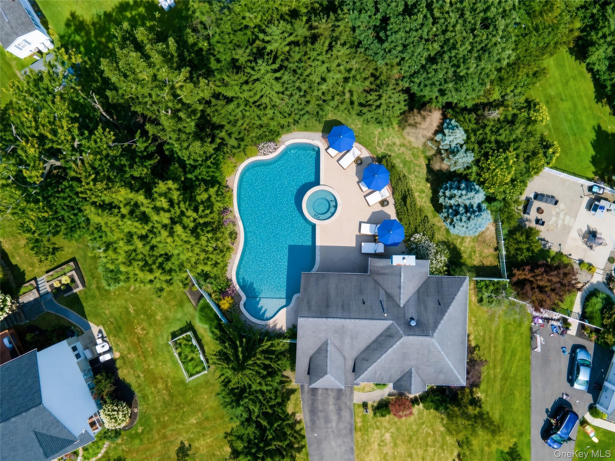 Single Family Pine View Orange County, NY 12553, MLS-1040910-2