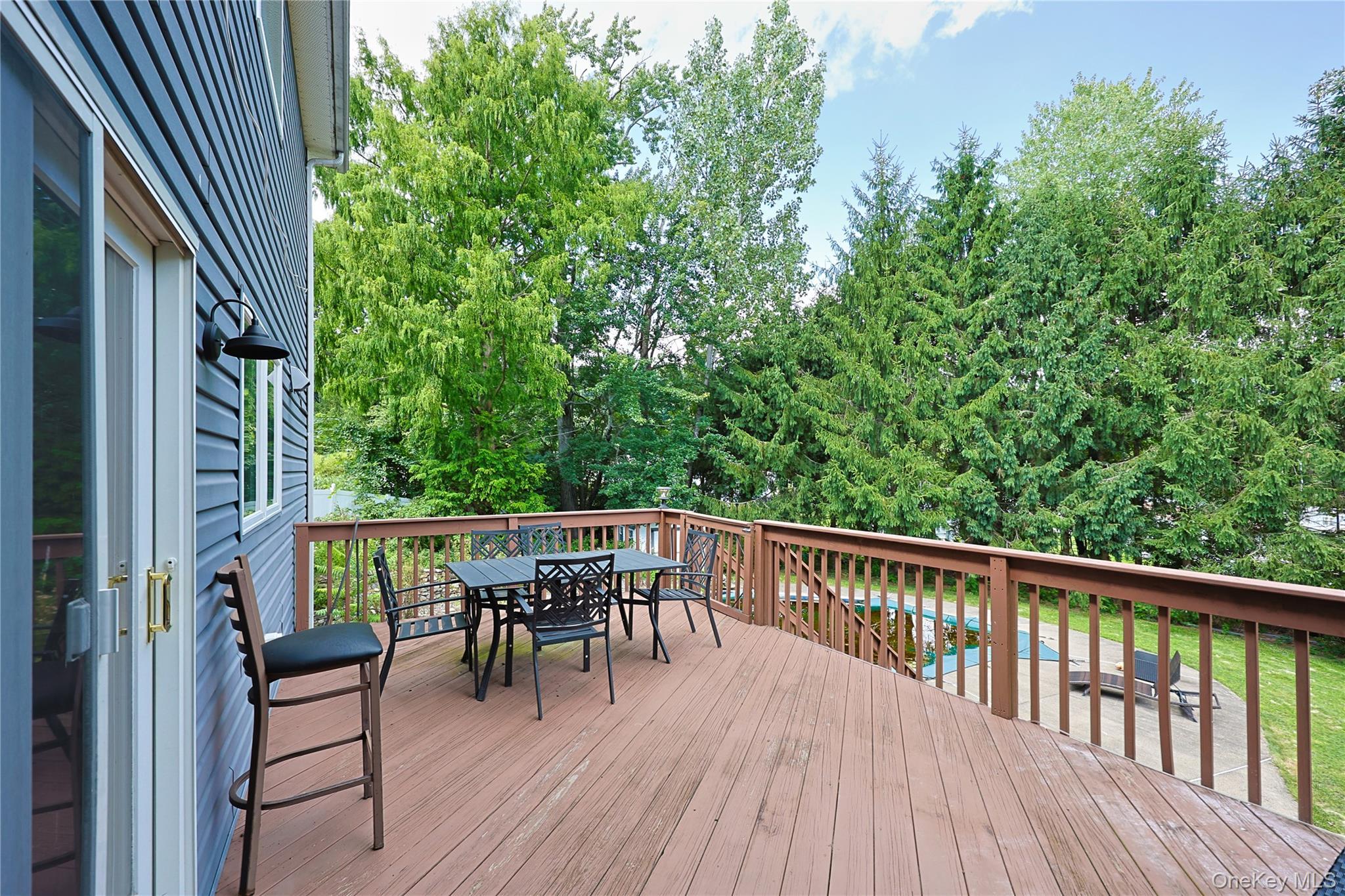 Single Family Pine View Orange County, NY 12553, MLS-1040910-33