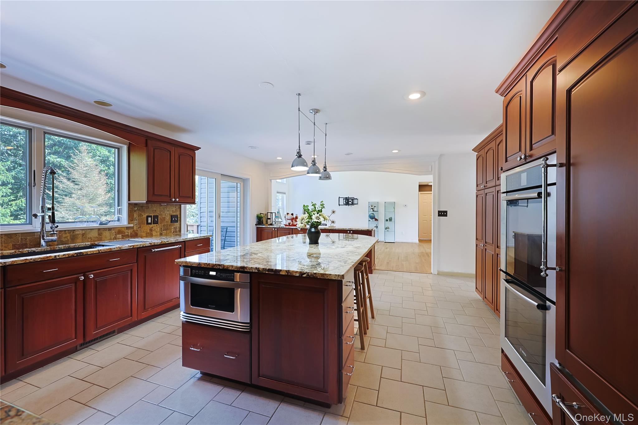 Single Family Pine View Orange County, NY 12553, MLS-1040910-7