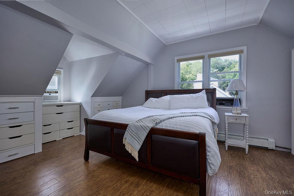 Single Family Walnut Road  Westchester County, NY 10537, MLS-1040911-19