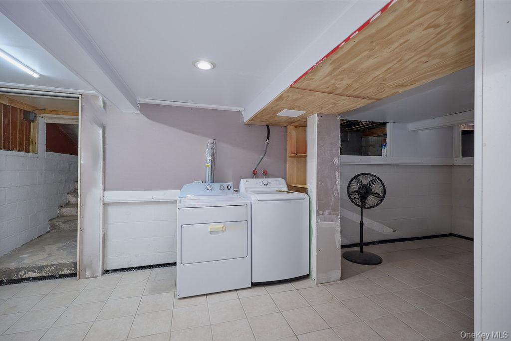 Single Family Walnut Road  Westchester County, NY 10537, MLS-1040911-31