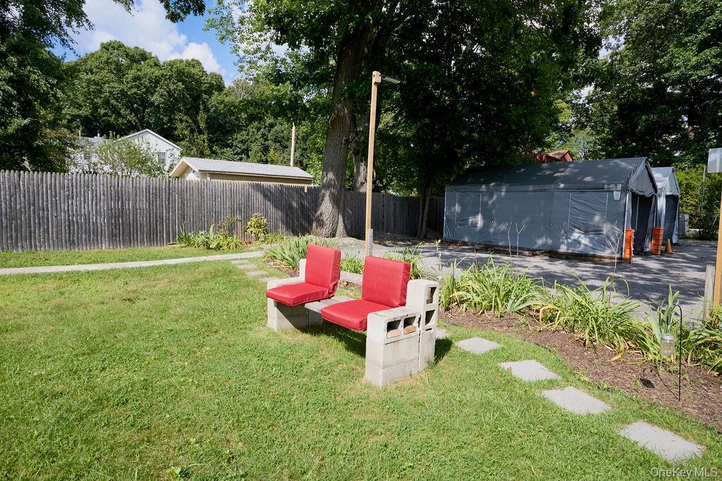 Single Family Walnut Road  Westchester County, NY 10537, MLS-1040911-41