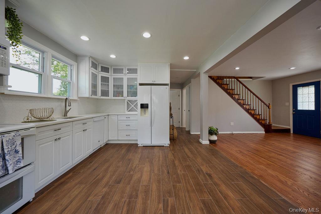 Single Family Walnut Road  Westchester County, NY 10537, MLS-1040911-7