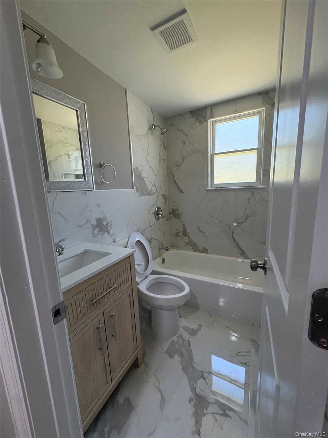 Single Family E Lakeland Street Suffolk County, NY 11706, MLS-1040915-16