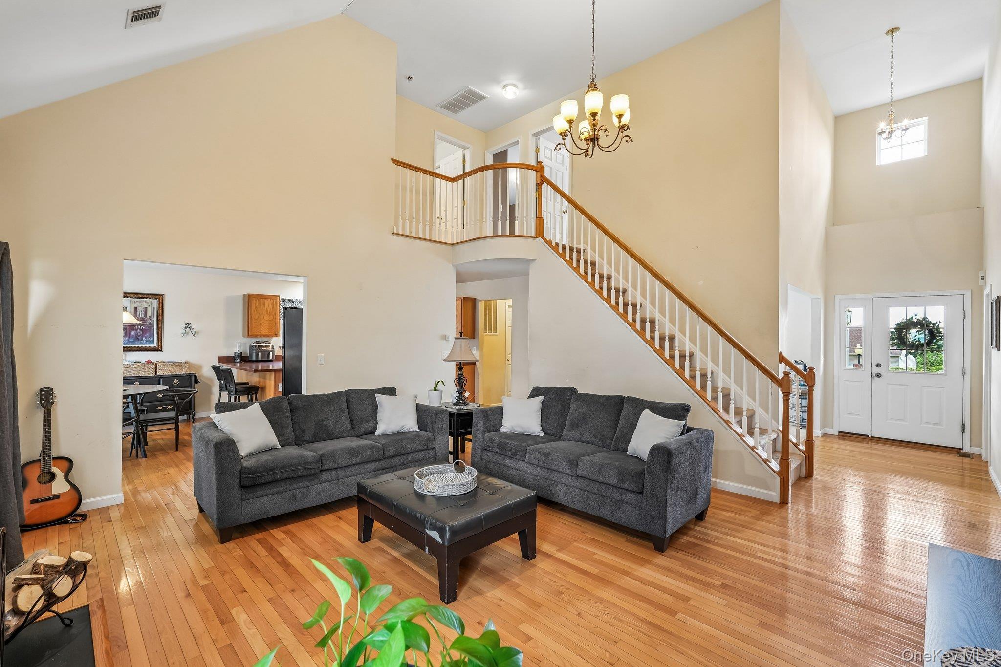 Single Family Maiden Lane Orange County, NY 10924, MLS-1040928-15