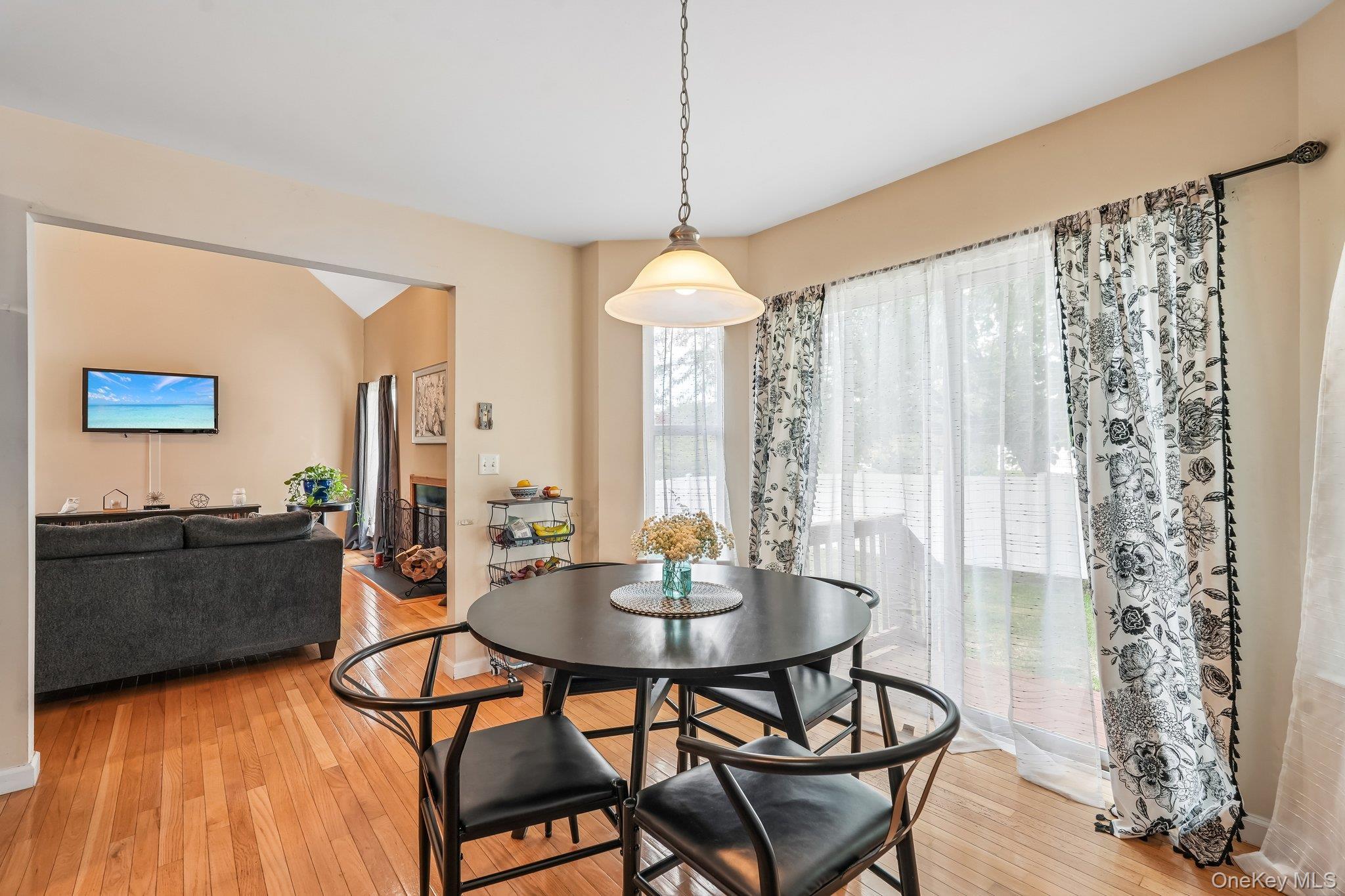 Single Family Maiden Lane Orange County, NY 10924, MLS-1040928-17